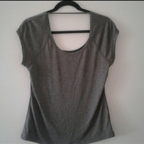 Sports Essentials medium workout top - Picture 2 of 3